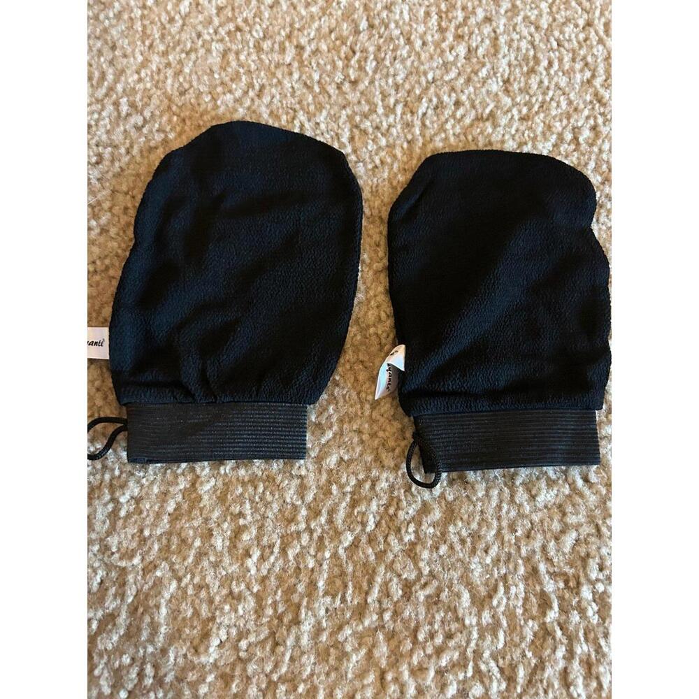 Shower body wash  gloves takes off dead skin dirt 1 pair